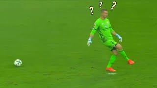 FUNNY GOALKEEPER FAILS 