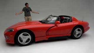 The Original 1992 Dodge Viper Was a Ridiculously Basic, Dangerous Sports Car