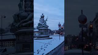 Snowing in Paris!