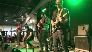 The Busketeers - Thunderstruck Mash-Up at Looe Music Festival 2017