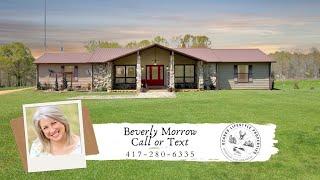 SPACIOUS COUNTRY HOME FOR SALE NEAR ALTON, MO