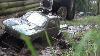 Axial Scx10 in Mud