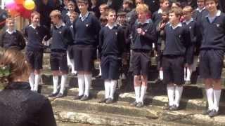 Les Petit Chanteurs a la Croix de Bois - Willem S addresses the crowd after the 3eme graduation.