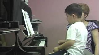 Piano Lessons for the Young Beginners. Maykapar. In the Garden