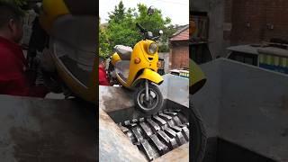 Broken Scooter!#shorts #ytshorts #scooter