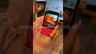 unboxing a pink blackberry q5 #blackberry #y2k #aesthetic #unboxing #shorts