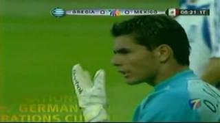 LA MEJOR ATAJADA DE OSWALDO SANCHEZ  MEXICO VS GRECIA HD