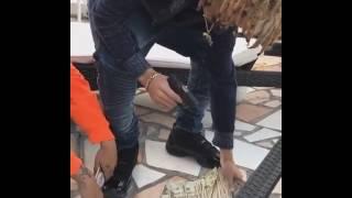 lil pump counting money and shooting