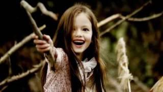 Renesmee Cullen  ( The REAL girl who will play Renesmee in Breaking Dawn )