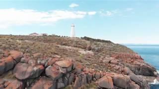 [Australia By drone] Phare Willoughby - Kangaroo Island