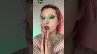 I FILTRI DI TIKTOK SCELGONO IL MIO MAKEUP DI NATALE 