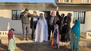 Accepting the shopkeeper's proposal to Sugli Khanam and starting the wedding party