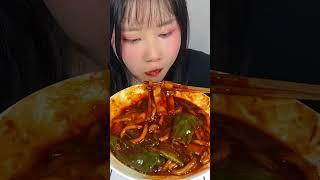 Asmr eating noodles flavors yummy yummy Mukbang (5)