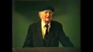 Dr. Linus Pauling on Vitamin C and Heart Disease Stanford Medical School - 27 Feb 92