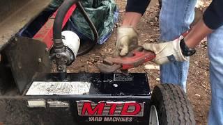 Filling the hydraulic oil in a log splitter!