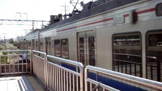 Seoul Metro 4000-series Line 4 train arriving at Geumjeong