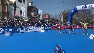 Meta Maratón de Sevilla (20 II 2022)