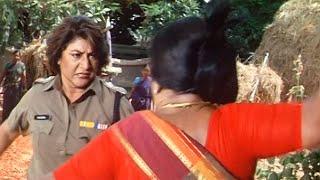 Kiran Bedi Kannada Movie Part 2 | ಮಾಲಾಶ್ರೀ ರುದ್ರಮ್ಮ ಮತ್ತು ಆತನ ಗ್ಯಾಂಗ್ ಥಳಿಸಿದ್ದಾರೆ