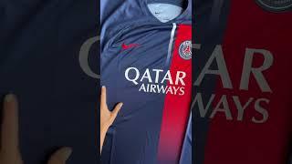 Unboxing the PSG 23/24 home jersey