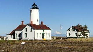 Hike to the New Dungeness Lighthouse