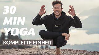 30 MINUTEN YOGA - Komplette Ganzkörper Einheit für alle Level Deutsch  (auch für Anfänger geeignet)