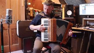 Saltarelle Clifden Piano Accordion Review Demo by Charlie Abel