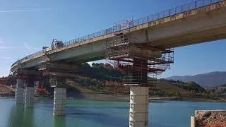 Ponteggi a sbalzo sospesi per viadotto Moscosi a Cingoli, Macerata.