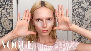 Model Alex Consani’s Guide to Smoky Eyes & Bleached Brows | Beauty Secrets | Vogue