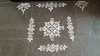 Easy & beautiful rangoli with side border designs | Friday rangoli | Border muggulu | Door rangoli