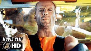 Police Chase Scene | THE FIFTH ELEMENT (1997) Bruce Willis, Movie CLIP HD