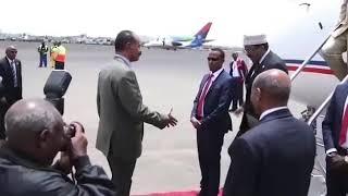 Safar sadax malin oo ku jogo madax weyne farmajo iyo heshiisyo ee ku kala saxiixden labada dal 