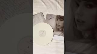 signed taylor swift ttpd vinyl unboxing