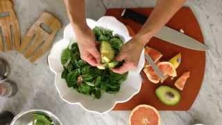 Pink Grapefruit Vinaigrette with Spinach Salad