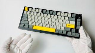 Ajazz AK820 Pro 75% Mechanical Keyboard Unboxing + Gameplay