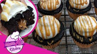 Dulce de Leche Chocolate Cupcakes / Chocolate Cupcakes filled with Dulce de Leche