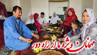 مهمان ویژه ما از راه دور Our special guests from afar