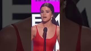 How Selena Gomez deals with her mental health #motivation#mindset #selenagomez