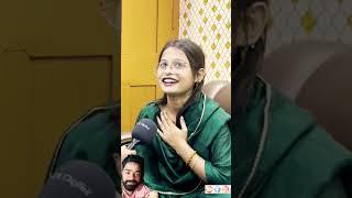 Paro Aarti interview  Paro Aarti interview  Aanush5