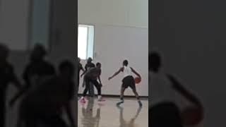 ⁉️ #competitive #smallguard #midrangeassassin #runs #havingfun #5s #therapy #basketball #ballislife