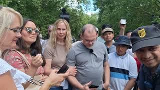 Hard Time For A Family Christian! Mansur And Christians Speakers Corner Sam Dawah