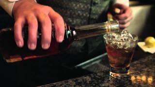 How To Make A New Orleans Vieux Carre Cocktail