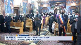 Preasfințitul Părinte Petroniu a slujit în Parohia Rus