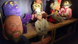 I Check Out Ren's Animatronic Collection & Chuck E Cheese's Pizza Time Players!