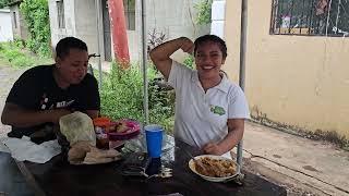 Comiendo Recalentado de la FiestaLlegué Con Hambre de Mis Prácticas