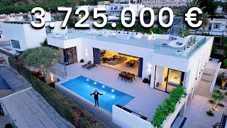 Luxury Villa for Sale in Albir: Beachfront Property with Sea Views & Modern Amenities