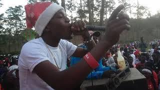 Dj k-Hood byen pase