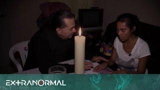 ¡La casa de esta mujer está llena de actividad paranormal y sucesos terroríficos! | Extranormal