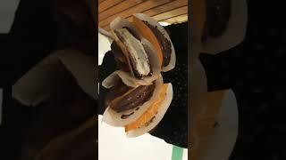 Waffle @vr Mall Current mode Which one is ur fav?? #shortvideo#cookwithvipz #youtubeshorts#foodie