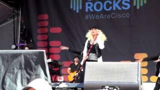 Christina Aguilera - Epic Vocal Moments at Cisco Rocks!