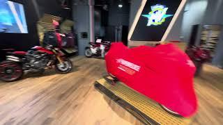 SUPERVELOCE 1000 SERIE ORO SHOWING AT MV AGUSTA LOS ANGELES ~ PREVIEW